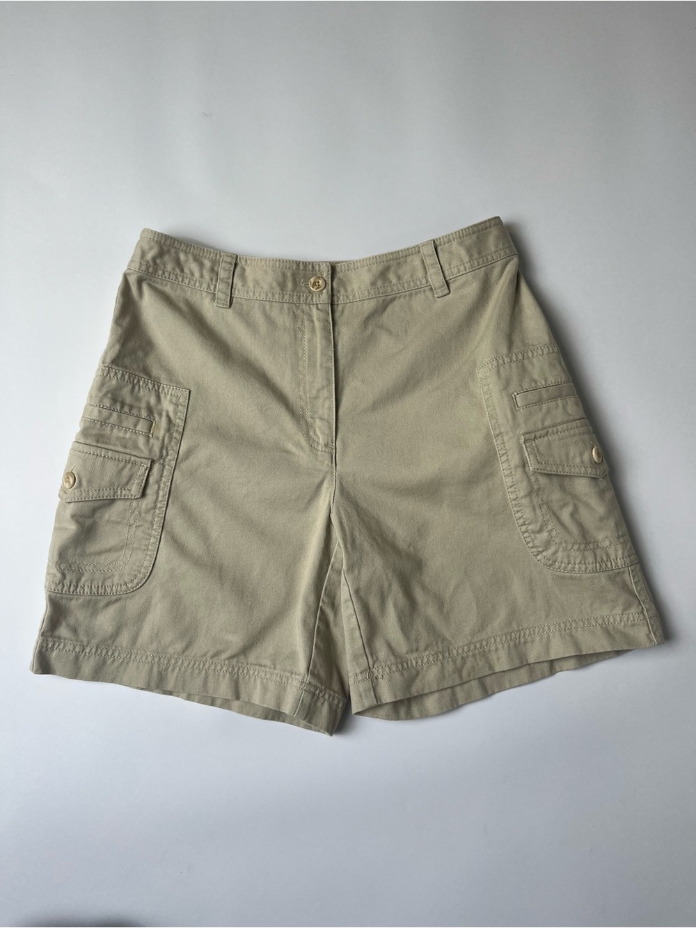 Charter Club Katherine Fit Cargo Shorts Size 4 (Fits like Modern 6)